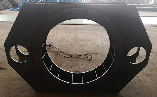 上9国际站备用机器人焊接工作站焊接大型工件